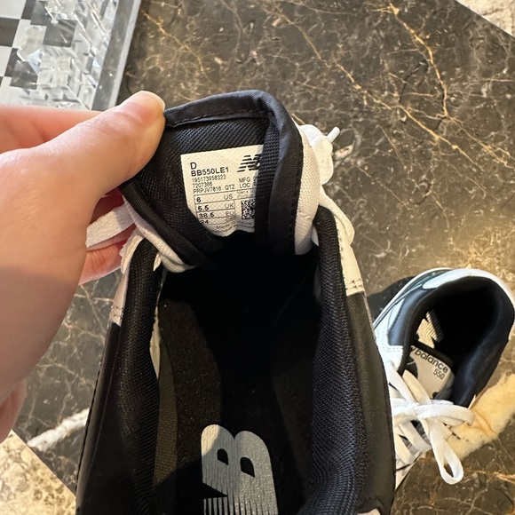 New balance 550- green/black - Picture 5 of 8